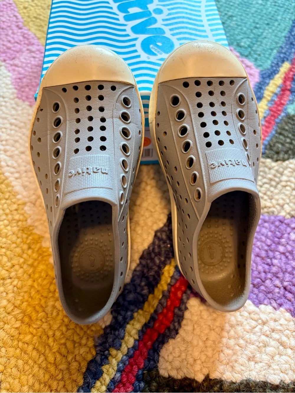 Jefferson Natives in Pigeon Grey C8